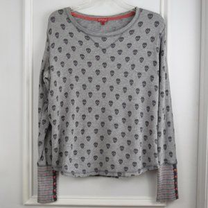 P J Salvage Skull Thermal Top Women Small Long Sleeve Grey Halloween Lounge Cozy